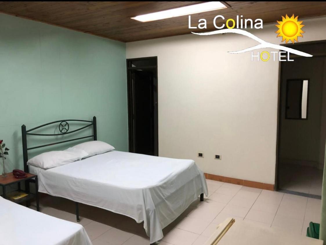 Hotel La Colina Cartago Exterior photo